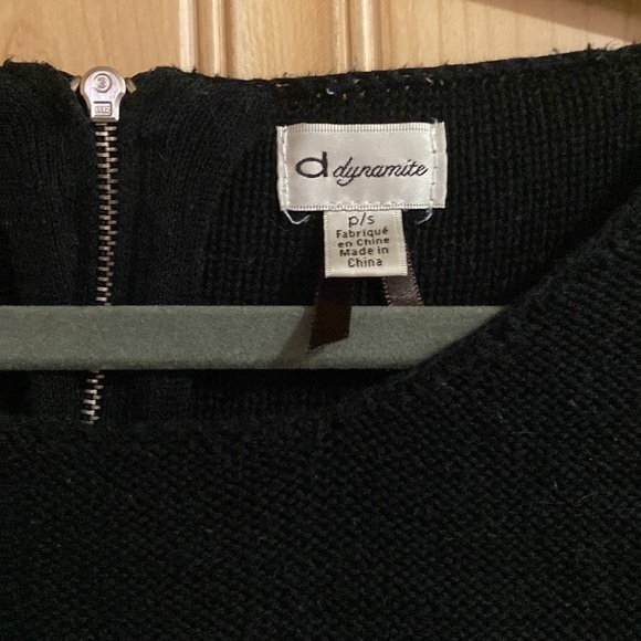 🖤 Dynamite Striped Sweater - Picture 2 of 3